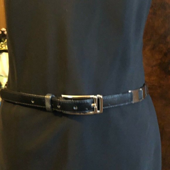 Aimee Lynn Black and Silver Stretchable Belt Size Medium PREOWNED - Picture 2 of 5